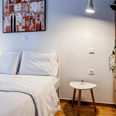 Apartment Near Metro + Port พีเรียส ภายนอก รูปภาพ