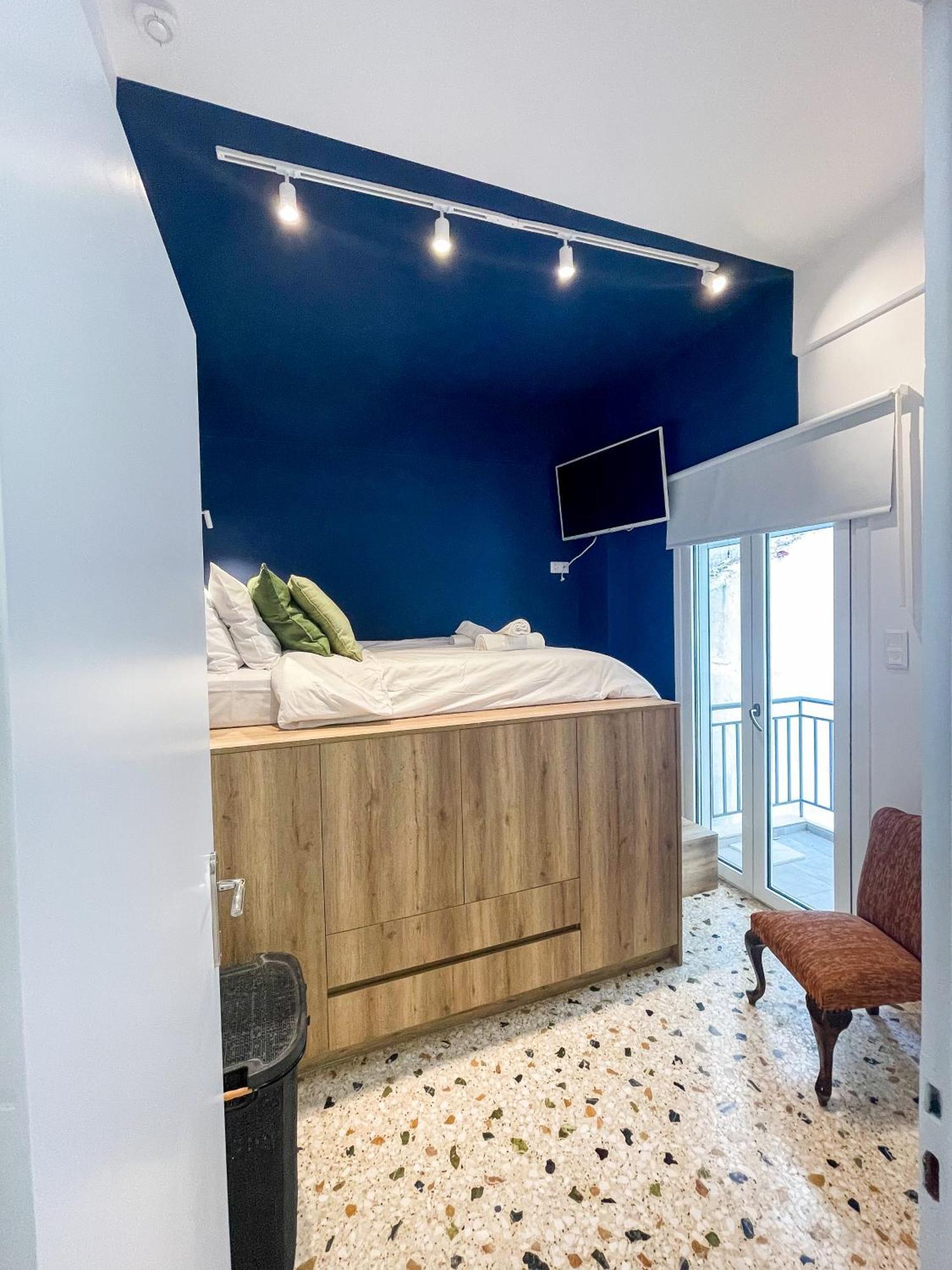 Apartment Near Metro + Port พีเรียส ภายนอก รูปภาพ