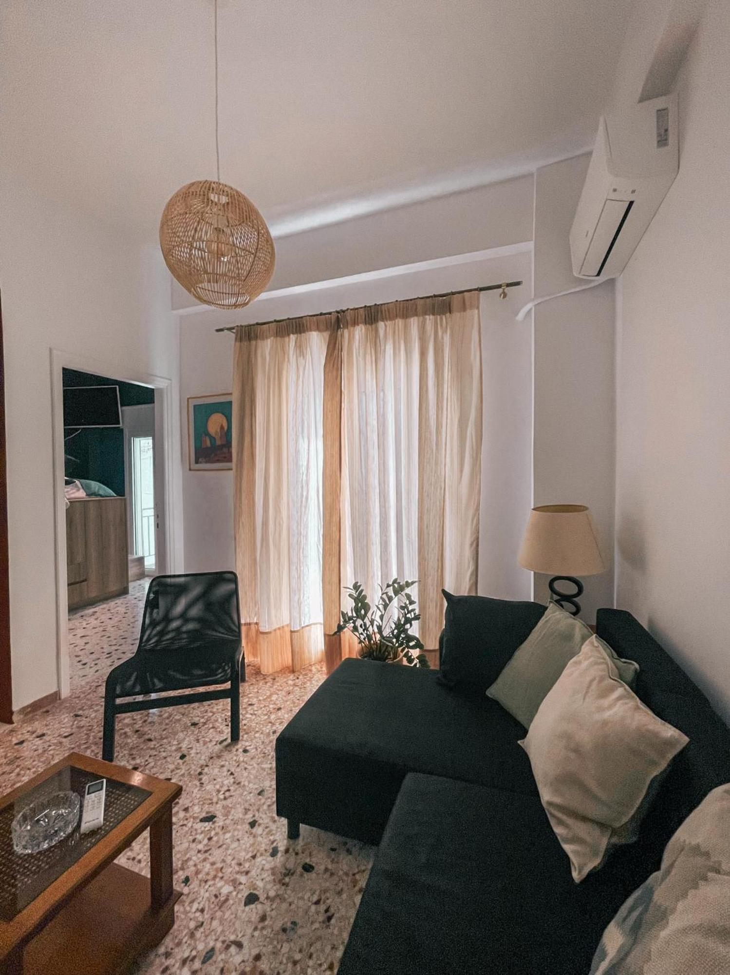 Apartment Near Metro + Port พีเรียส ภายนอก รูปภาพ